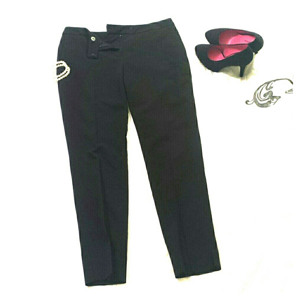 Black, Ankle Pant