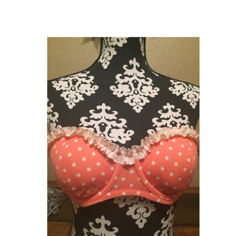 Bathing suit top