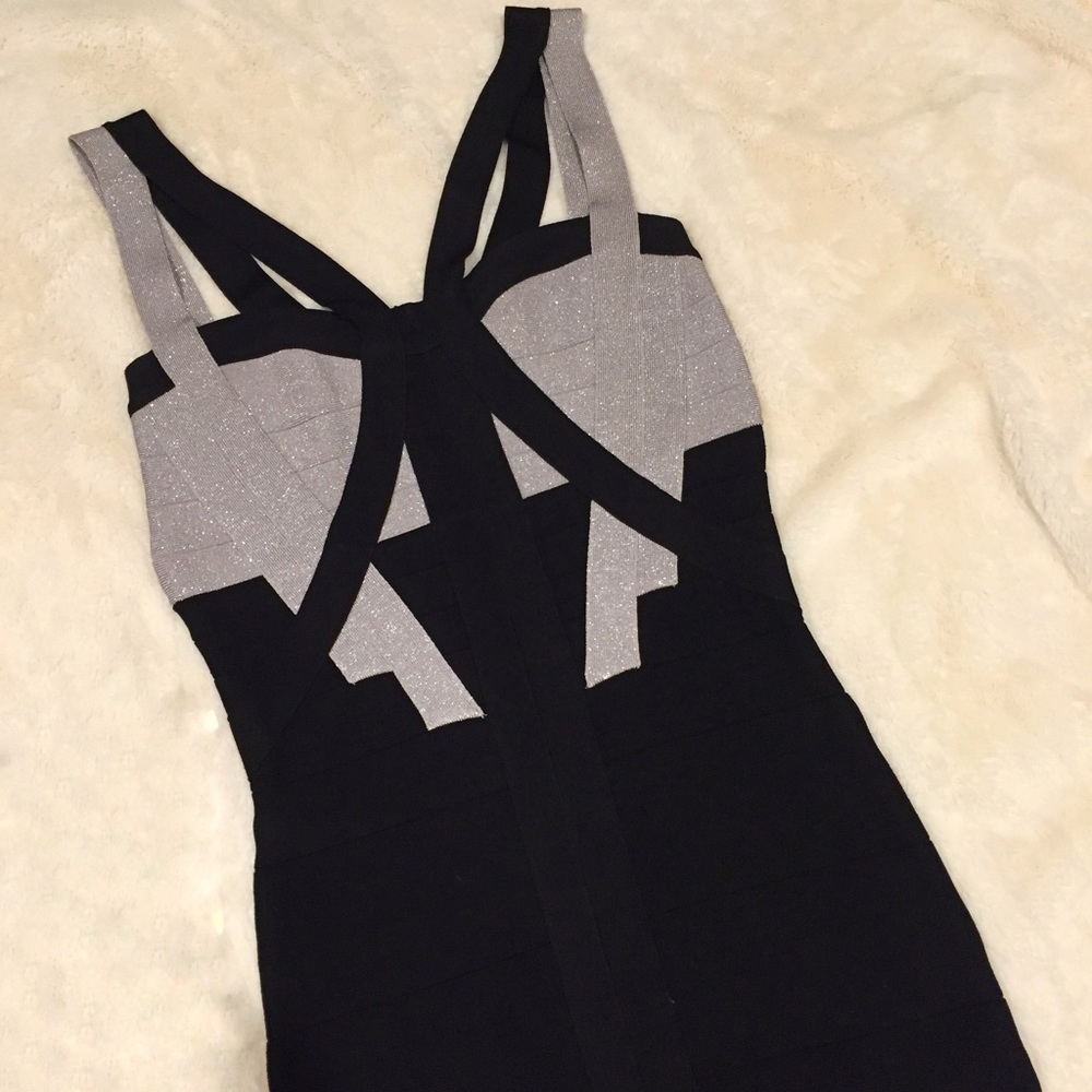 Bebe bandage dress in a fun sparkly gray and black
