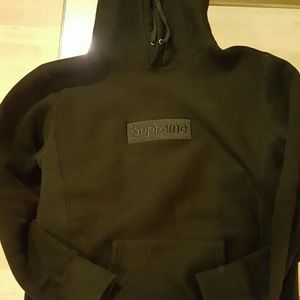 Tonal black supreme