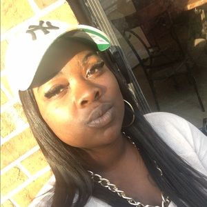 Meet your Posher, Laquita