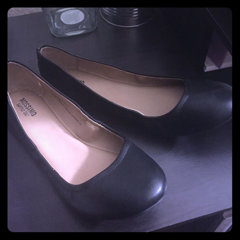 Ballet flats
