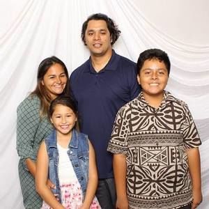 Meet your Posher, Mana