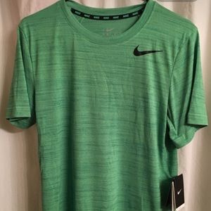 Men's training shirt