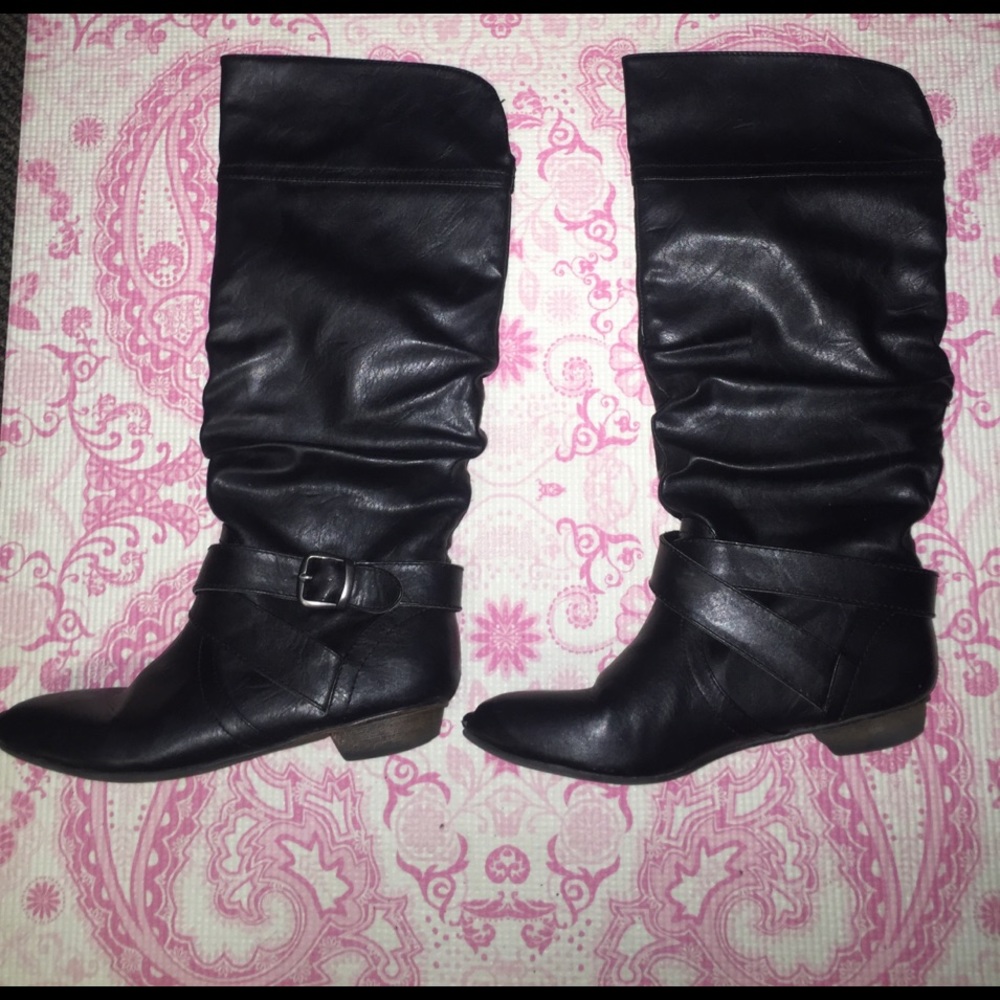 Black Boots