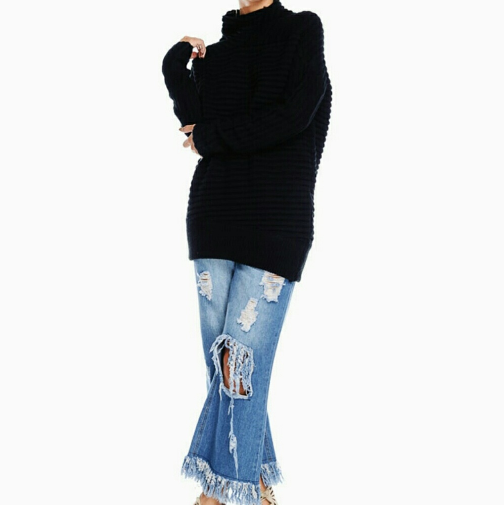 TOV 
BLACK CHUNKY COWL NECK SWEATER