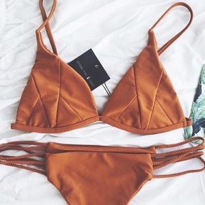 IN SEARCH OF SKY ISLA TOP