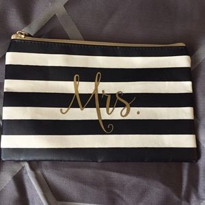 Mrs. Chic Pouch. Perfect for the soon-to-be mrs!