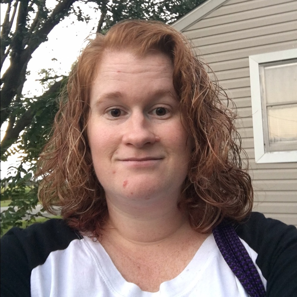 Meet your Posher, Courtney