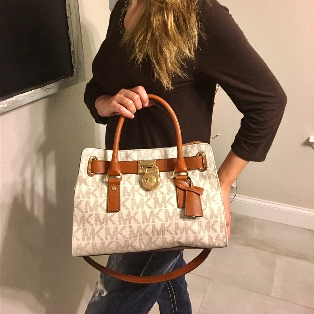 Michael Kors EW signature Hamilton saffi