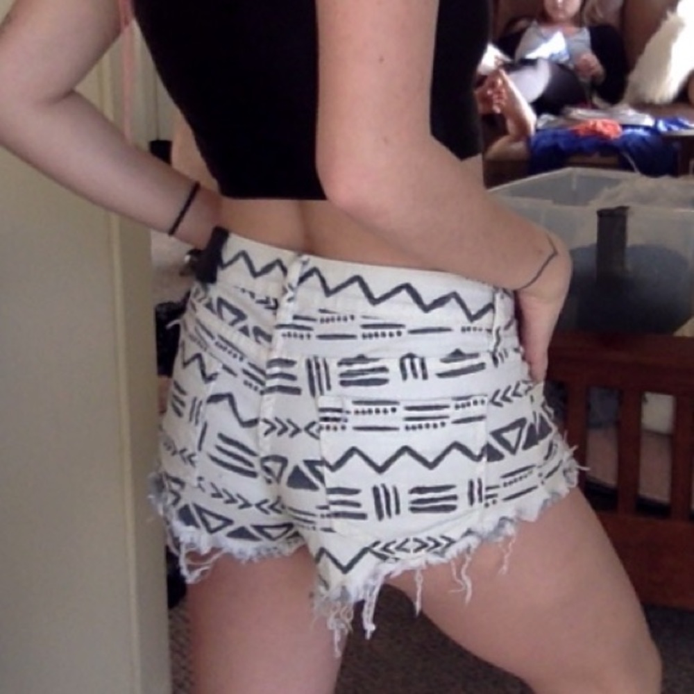 Tribal low rise tie up cut off festival shorts