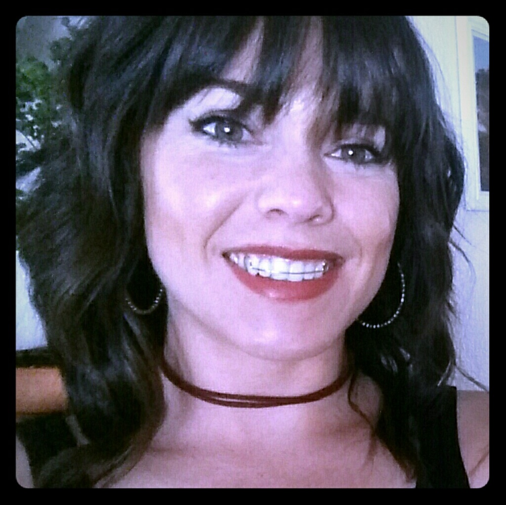 Meet your Posher, Daniela
