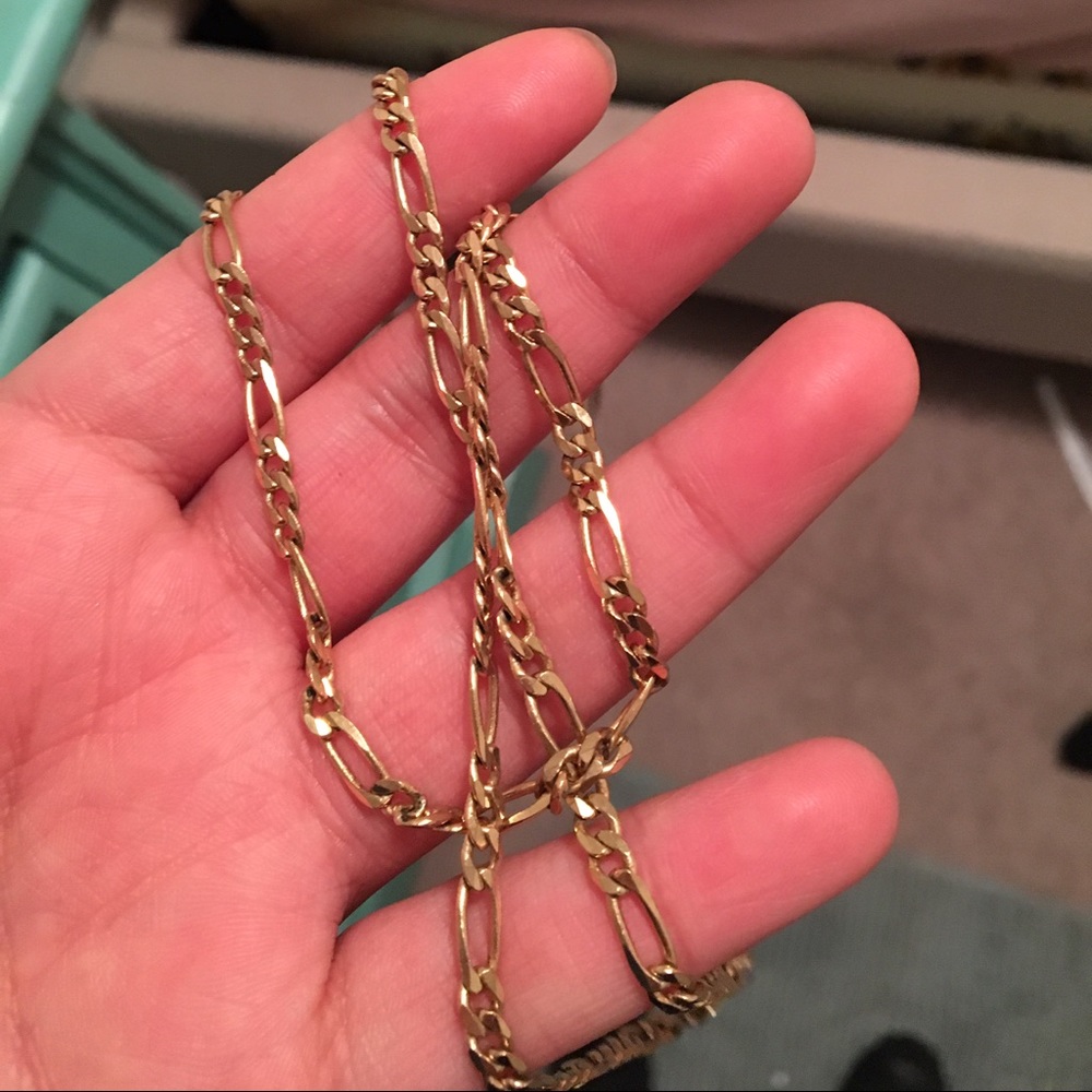 Authetic yellow gold chain