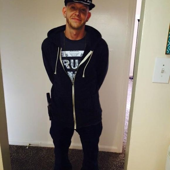 Meet your Posher, Brandon - Picture 1 of 1