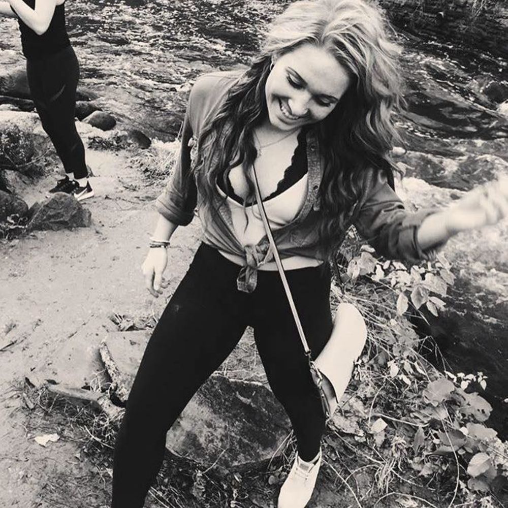 Meet your Posher, Racquel