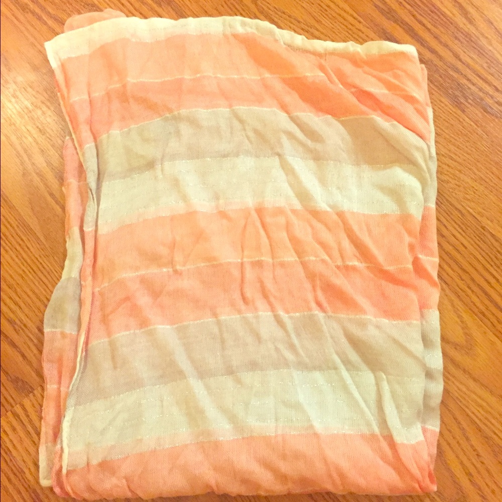 NWT Fashion infinity Scarf