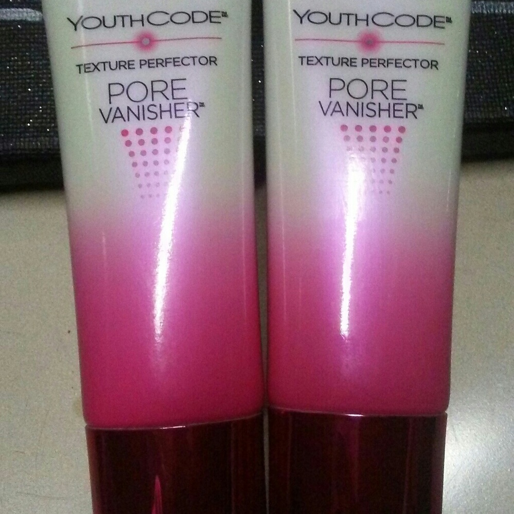 2 LOREAL YOUTH CODE Pore Vanisher