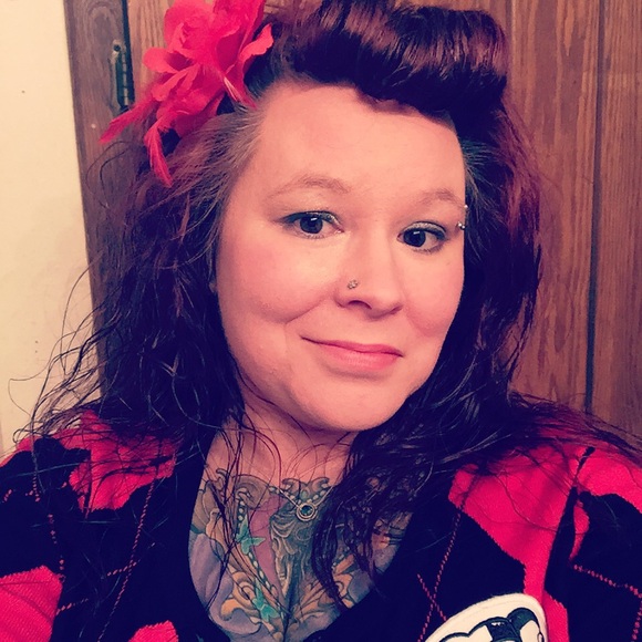 Meet your Posher, Becky - Picture 4 of 8