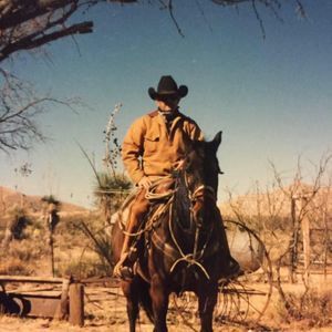 Meet your Posher, Adela