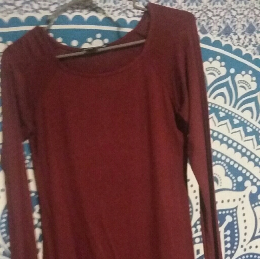 Long sleeve maroon shirt