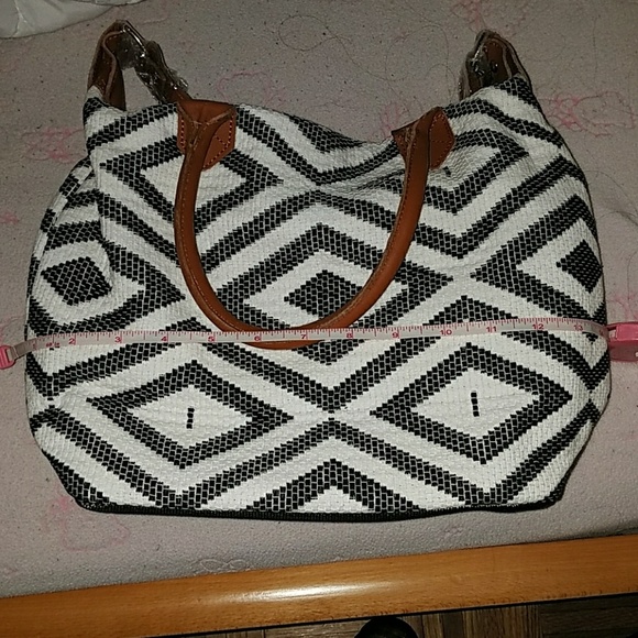 FinalchanceTribe Alive & Rachel Zoe CustomCarryall - Picture 7 of 8