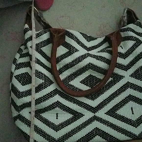 FinalchanceTribe Alive & Rachel Zoe CustomCarryall - Picture 8 of 8