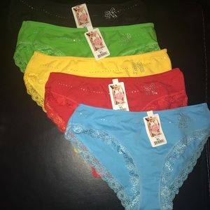 Set of 5 panties