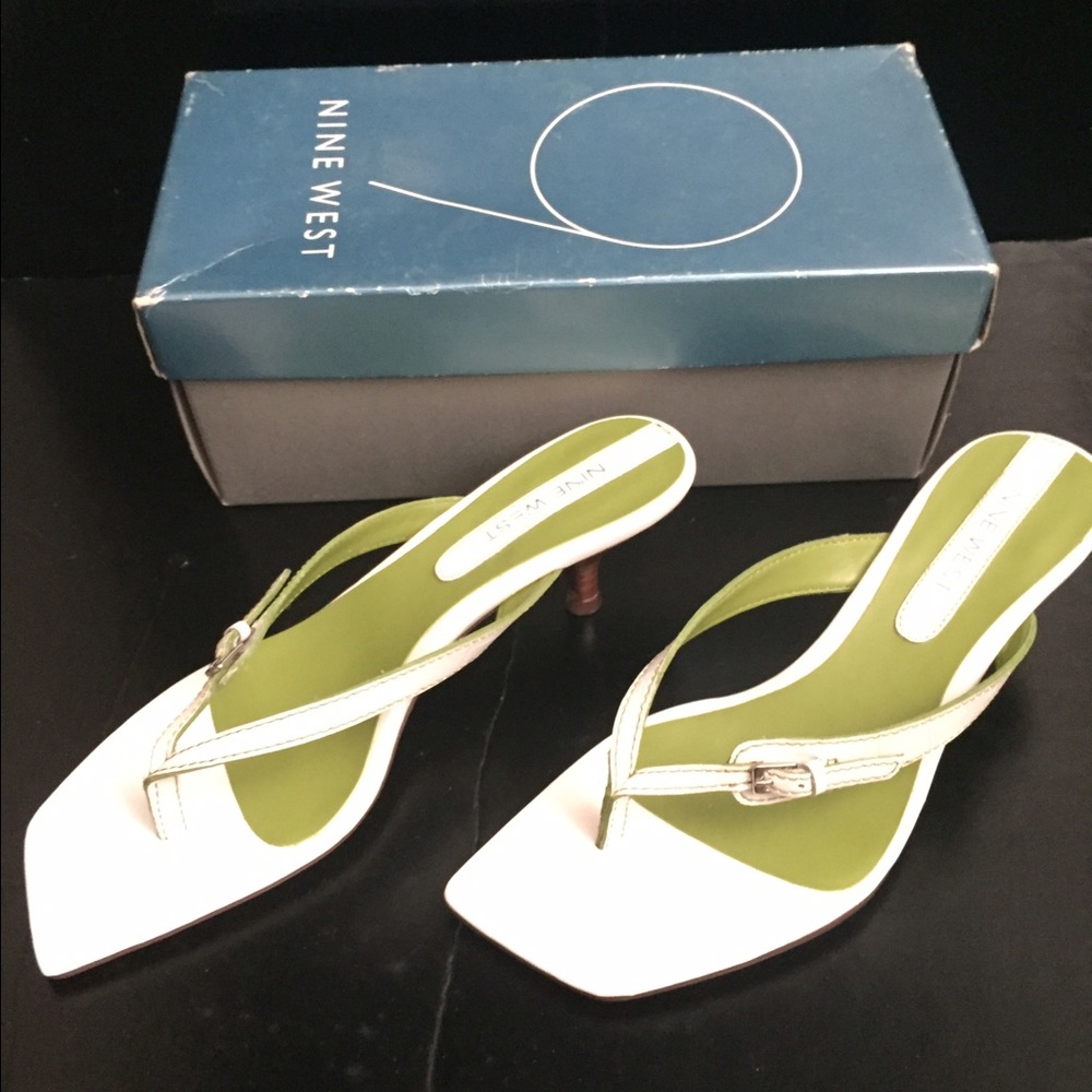 Nine West Women Sandal Size 7.5M