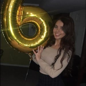 Meet your Posher, Reganne