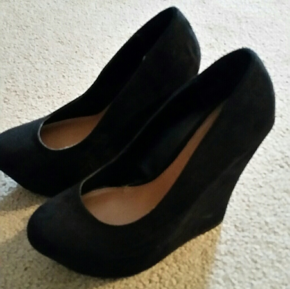 Women's shoes