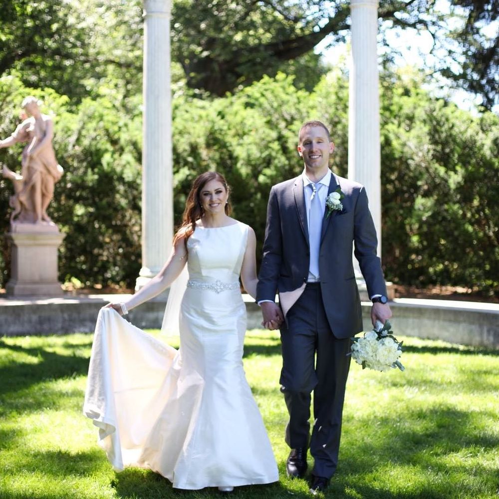 Meet your Posher, Caitlin