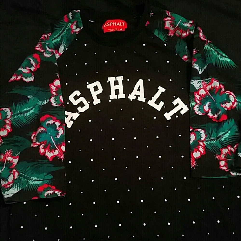 Mid sleeve asphalt T