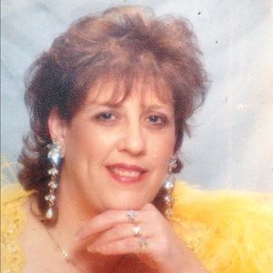 Meet your Posher, Dotsy