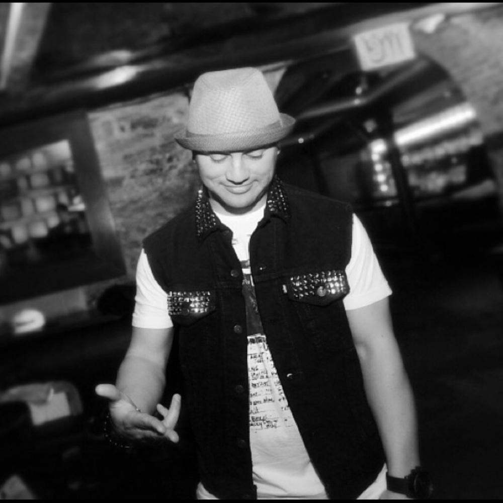 Meet your Posher, Anthony