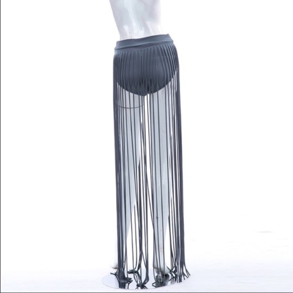 Festival Fringe Beach Zip Up Skirt ๐ One Left-Lrg - Picture 4 of 4