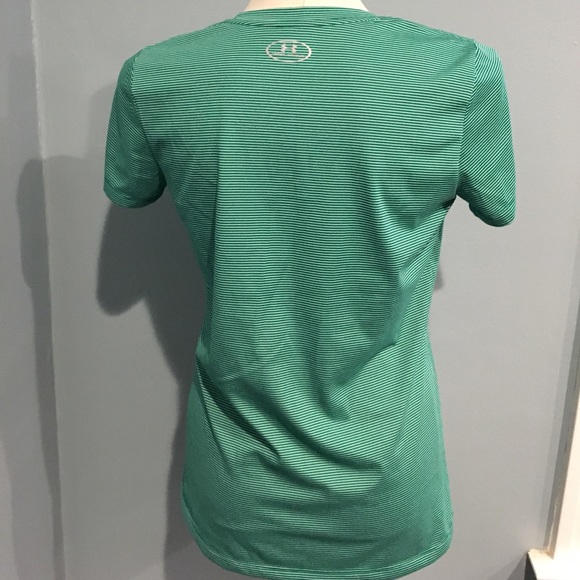 Under Armour shirt sleeve Tee - Picture 3 of 4