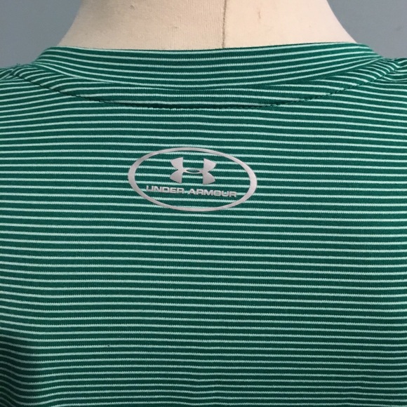 Under Armour shirt sleeve Tee - Picture 4 of 4