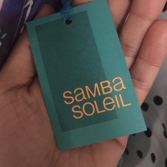 BNWT Vacation Summer Festival Abstract Vibe Romper - Picture 4 of 6