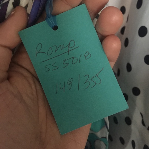 BNWT Vacation Summer Festival Abstract Vibe Romper - Picture 5 of 6