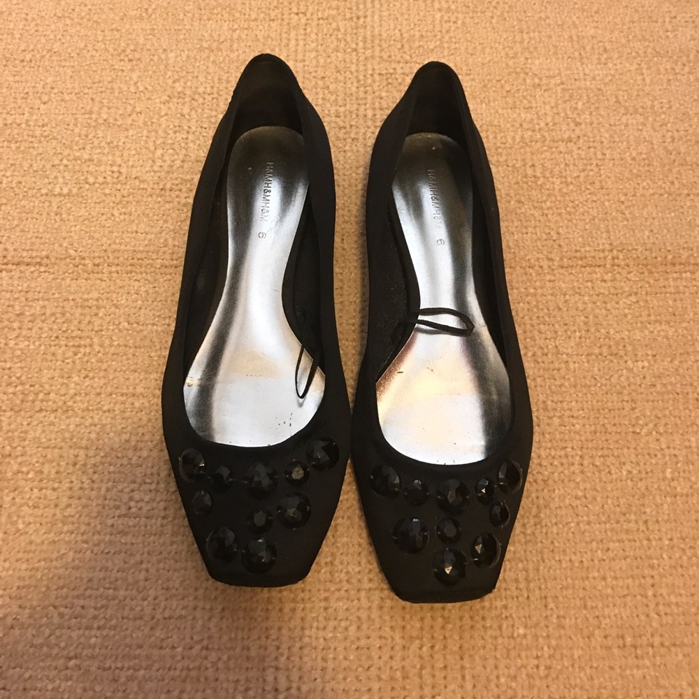 H&M flat shoes