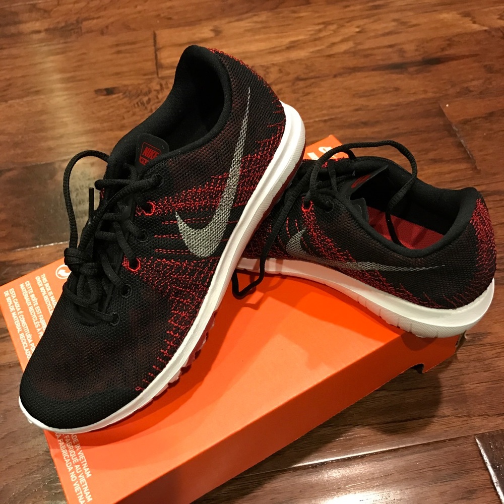 Brand new, NIKE Flex Fury Boys Shoes