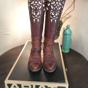 Ariat Hacienda Vintage Carmel Boots