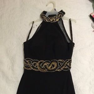 Black prom dress