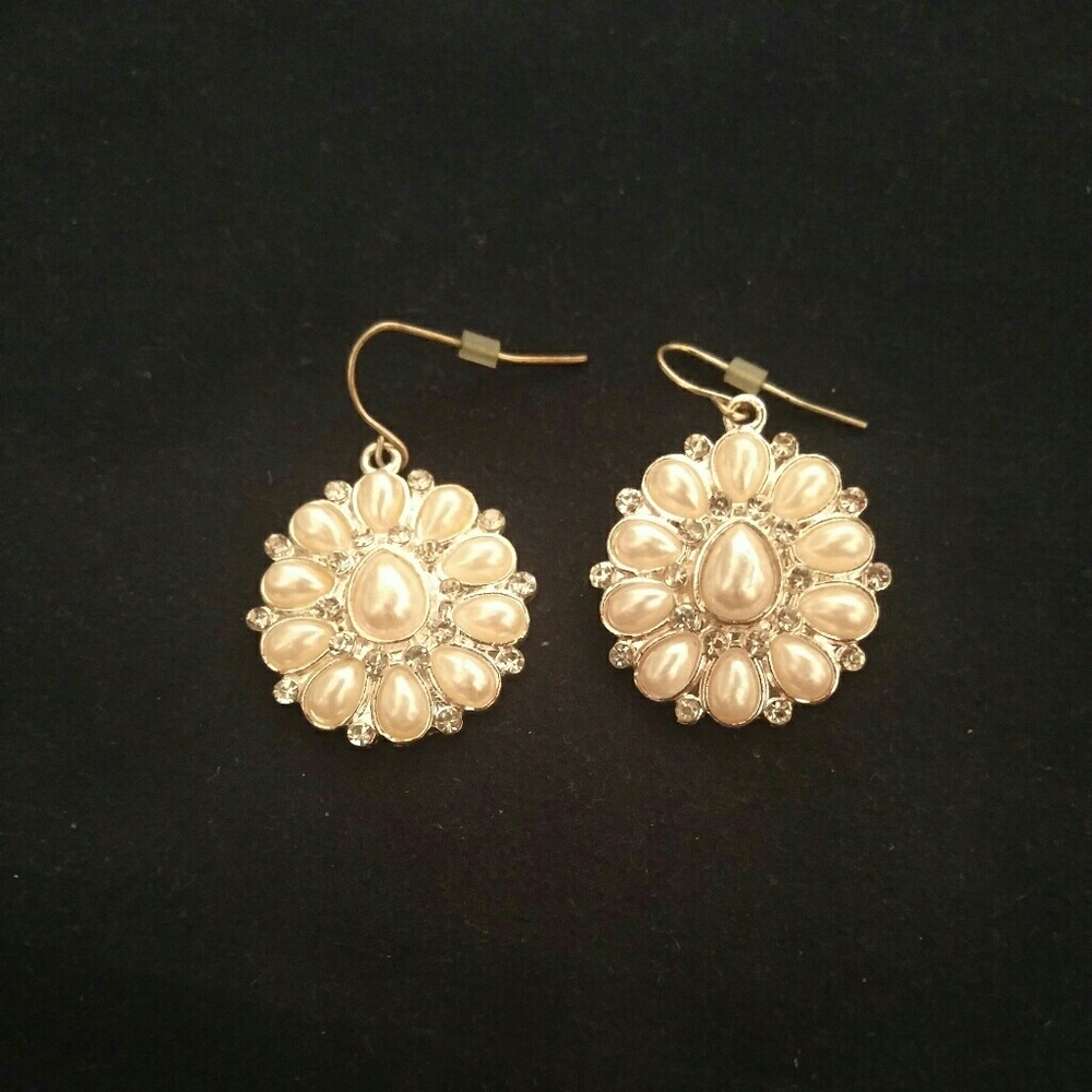 Pearled flower earrings