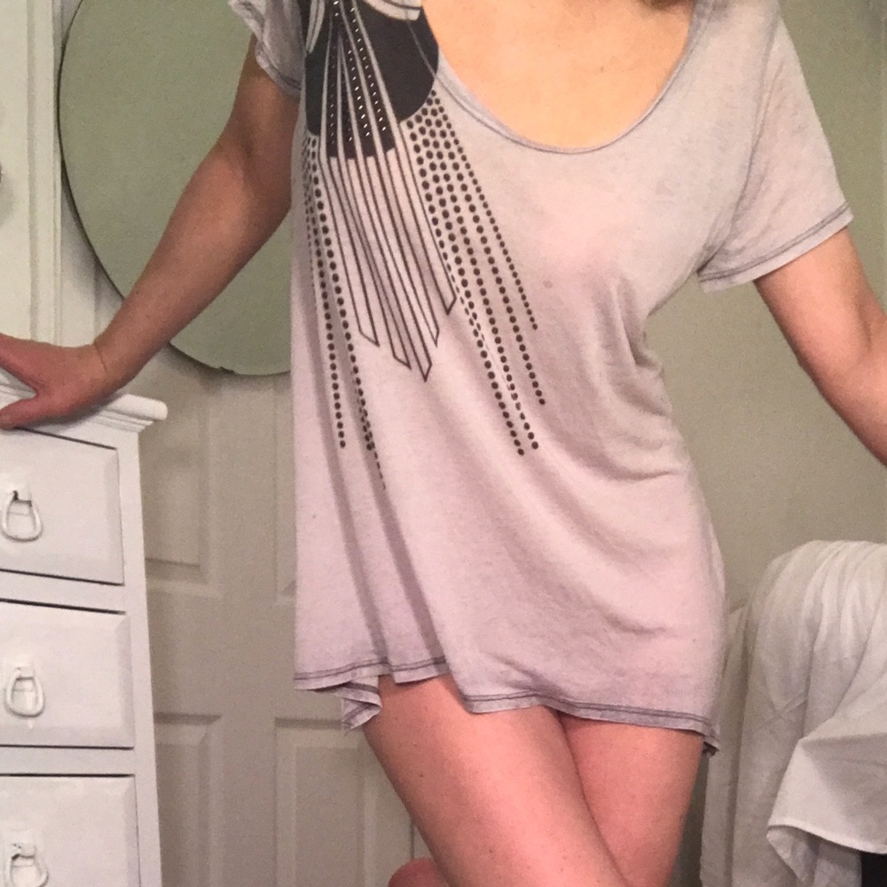 Tee - Picture 2 of 3