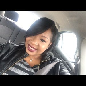 Meet your Posher, Shakisha