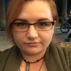 Meet your Posher, Cassie