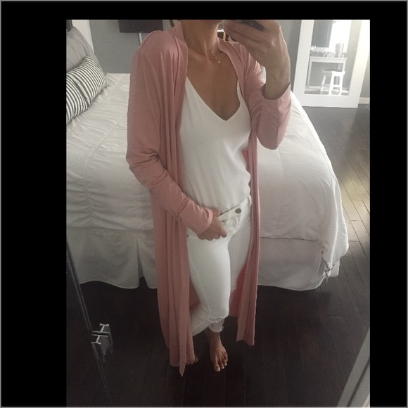 L A S T 1️⃣ The "Jill" dusty Pink cardigan - Picture 2 of 8