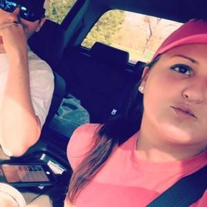 Meet your Posher, Lezlie