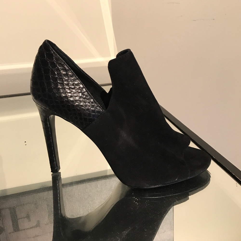 Vince Camuto shoe boots